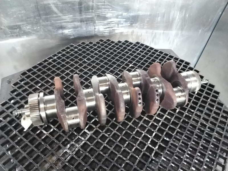 Liebherr - Коленчатый вал: фото 3 Liebherr - Коленчатый вал: фото 3