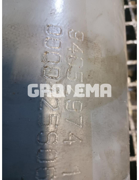 Liebherr R922 LC / R922 NLC / R922 SLC / R922 XLC - Гидравлический цилиндр: фото 2 Liebherr R922 LC / R922 NLC / R922 SLC / R922 XLC - Гидравлический цилиндр: фото 2