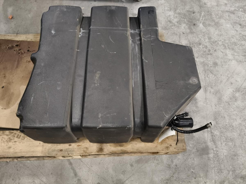 Liebherr R926 COMP / R926 K-LC - Выхлопная система: фото 1 Liebherr R926 COMP / R926 K-LC - Выхлопная система: фото 1