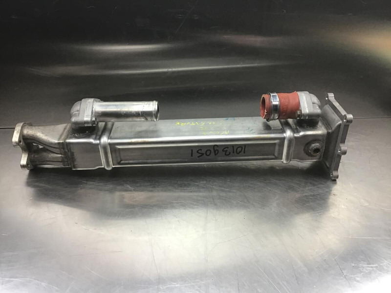 Liebherr Radiator - Радиатор: фото 1 Liebherr Radiator - Радиатор: фото 1