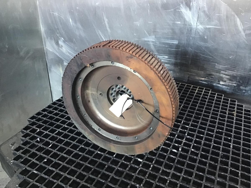 Liebherr SAE2 - Маховик: фото 1 Liebherr SAE2 - Маховик: фото 1