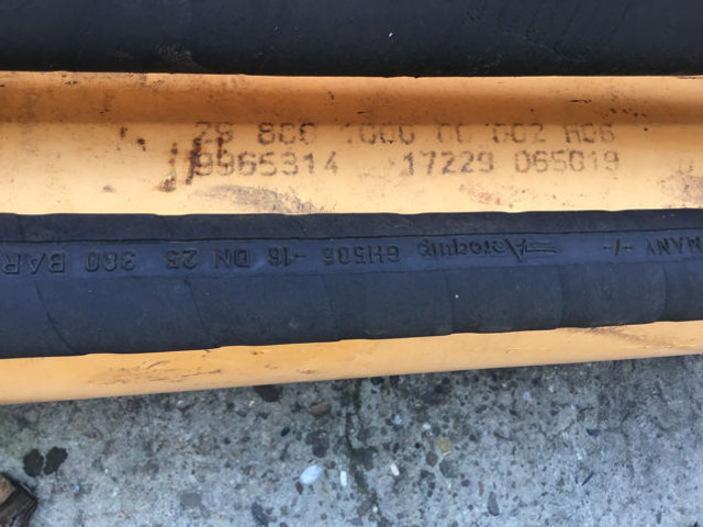 Liebherr Urea Container - Выхлопная система: фото 3 Liebherr Urea Container - Выхлопная система: фото 3