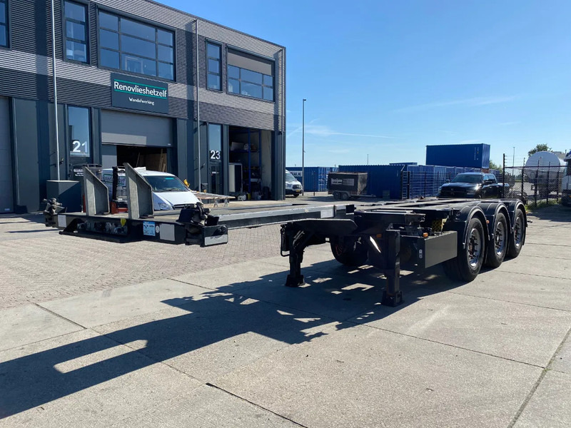 Broshuis MFCC-HD / 2x Extendable / Disc Brakes /1x lift Axle / 45FT - Полуприцеп-контейнеровоз/ Сменный кузов: фото 4 Broshuis MFCC-HD / 2x Extendable / Disc Brakes /1x lift Axle / 45FT - Полуприцеп-контейнеровоз/ Сменный кузов: фото 4
