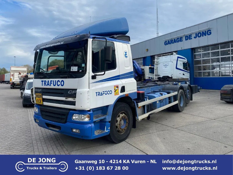 DAF CF 75.310 / Manual / Euro 3 - Грузовик-шасси: фото 1 DAF CF 75.310 / Manual / Euro 3 - Грузовик-шасси: фото 1