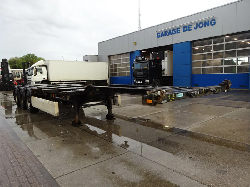 Krone SDC 27 / Container Chassis / BPW + Drum / Lift Axle - Полуприцеп-контейнеровоз/ Сменный кузов: фото 4 Krone SDC 27 / Container Chassis / BPW + Drum / Lift Axle - Полуприцеп-контейнеровоз/ Сменный кузов: фото 4