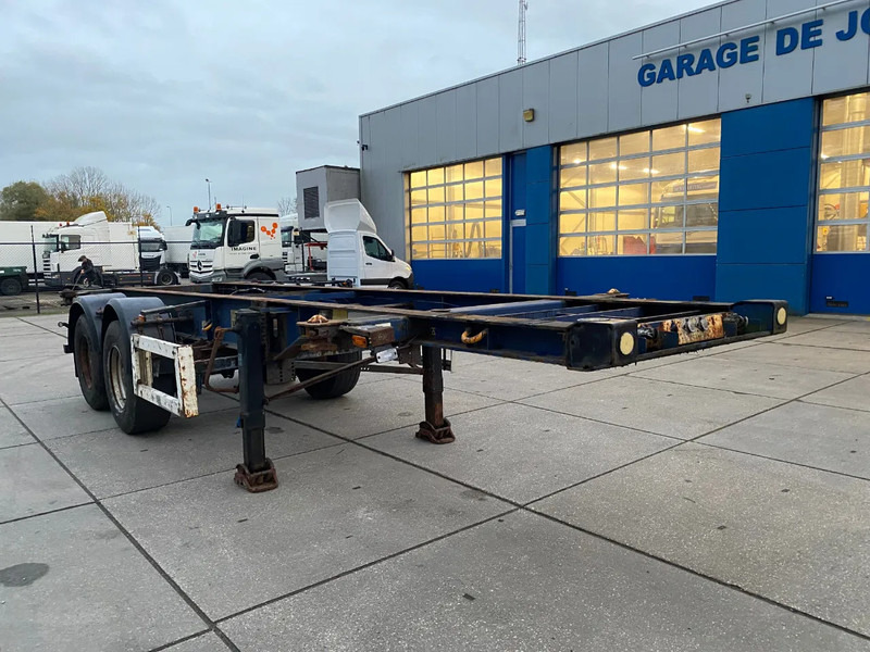 Полуприцеп-контейнеровоз/ Сменный кузов Krone SZF18 / 20 FT Container Chassis / SAF: фото 6