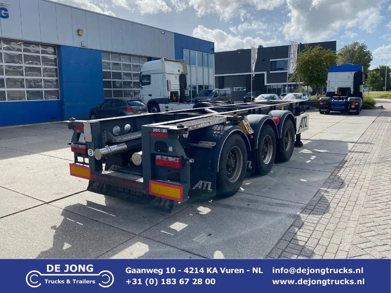 Van Hool Tank chassis / ADR / BPW + DISC / 20-30 FT - Полуприцеп-контейнеровоз/ Сменный кузов: фото 1 Van Hool Tank chassis / ADR / BPW + DISC / 20-30 FT - Полуприцеп-контейнеровоз/ Сменный кузов: фото 1