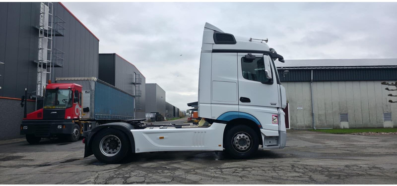 Mercedes-Benz Actros 1845 - Тягач: фото 4 Mercedes-Benz Actros 1845 - Тягач: фото 4