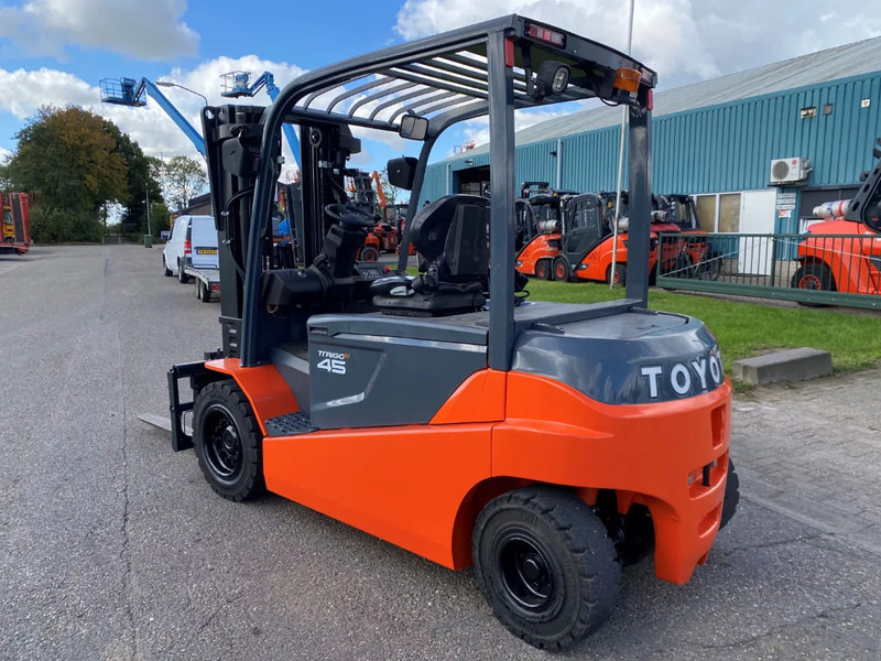 Электропогрузчик Toyota 8FBMT45: фото 6