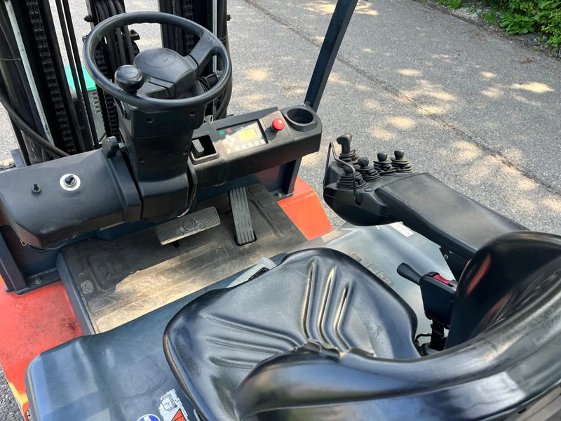 Электропогрузчик Toyota 8FBMT45: фото 11