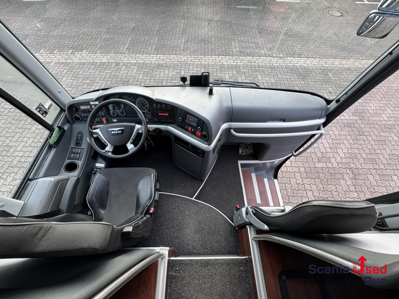 MAN Lion's Coach R08 13.8m 100 Years Edition - Туристический автобус: фото 4 MAN Lion's Coach R08 13.8m 100 Years Edition - Туристический автобус: фото 4