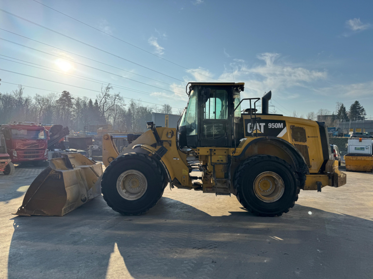 Колёсный погрузчик CATERPILLAR 950M: фото 8