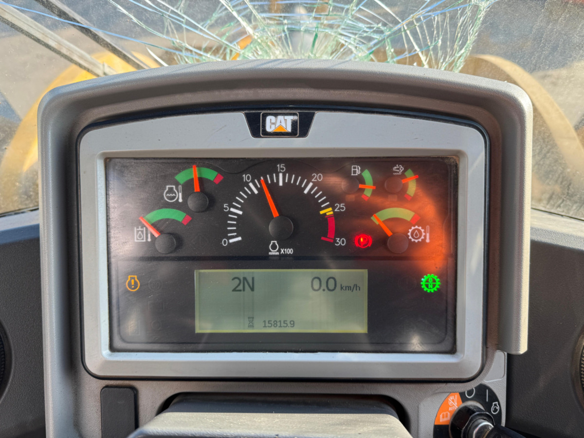 Колёсный погрузчик CATERPILLAR 950M: фото 16