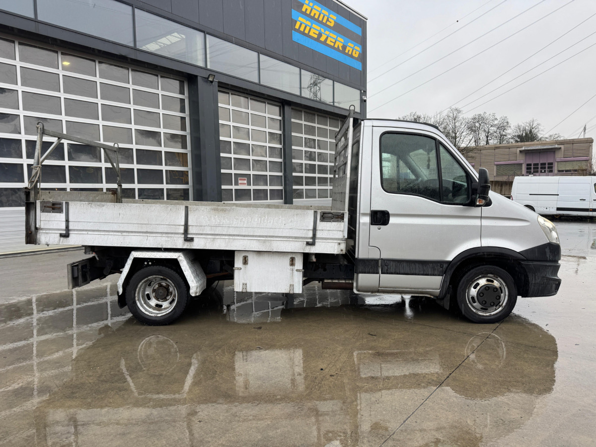 IVECO 35C13 4x2 Kipper - Самосвал: фото 3 IVECO 35C13 4x2 Kipper - Самосвал: фото 3