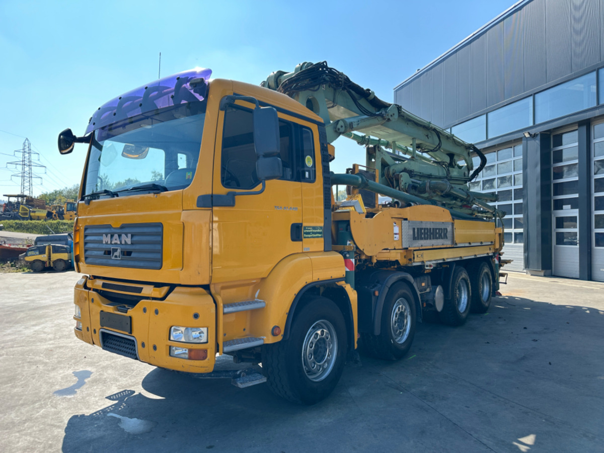 MAN TGA 41.440 8x4 Hallenpumpe 31M-5 - Автобетононасос: фото 1 MAN TGA 41.440 8x4 Hallenpumpe 31M-5 - Автобетононасос: фото 1