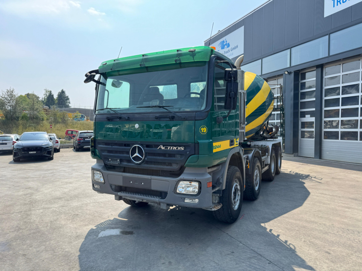 MERCEDES Actros 3244 8x4 Liebherr 9m3 - Автобетоносмеситель: фото 1 MERCEDES Actros 3244 8x4 Liebherr 9m3 - Автобетоносмеситель: фото 1