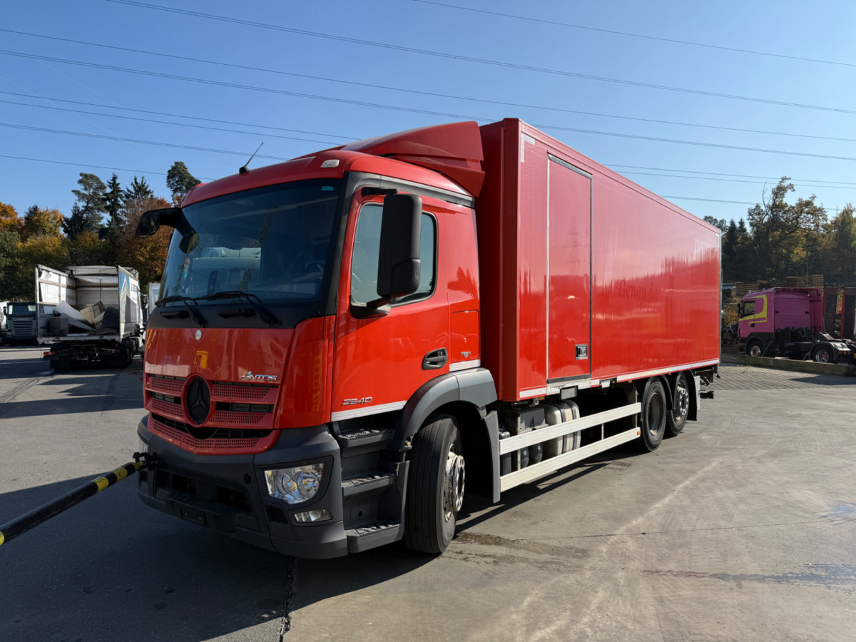 MERCEDES Antos 2540 6x2 (Engine defect) - Грузовик с закрытым кузовом: фото 1 MERCEDES Antos 2540 6x2 (Engine defect) - Грузовик с закрытым кузовом: фото 1
