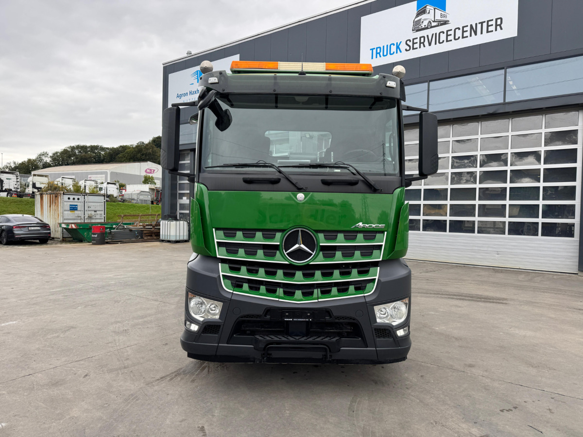 MERCEDES Arocs 4453 10x4 Mobas - Крюковой мультилифт: фото 2 MERCEDES Arocs 4453 10x4 Mobas - Крюковой мультилифт: фото 2