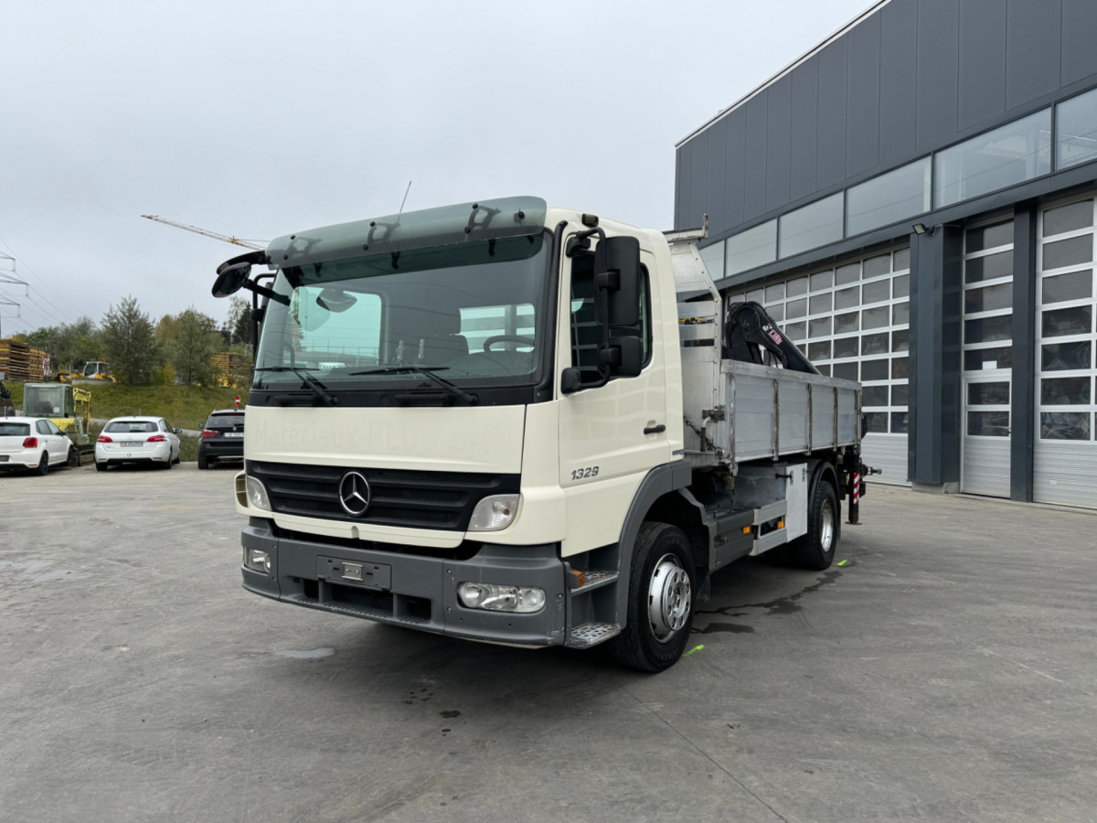 MERCEDES Atego 1329 4x2 Hiab 088-2 - Самосвал, Автоманипулятор: фото 2 MERCEDES Atego 1329 4x2 Hiab 088-2 - Самосвал, Автоманипулятор: фото 2