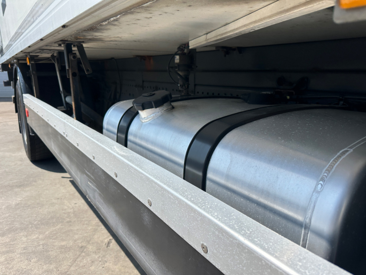 Рефрижератор MERCEDES Axor 1833 4x2 Carrier Supra 850 Tiefkühler: фото 6