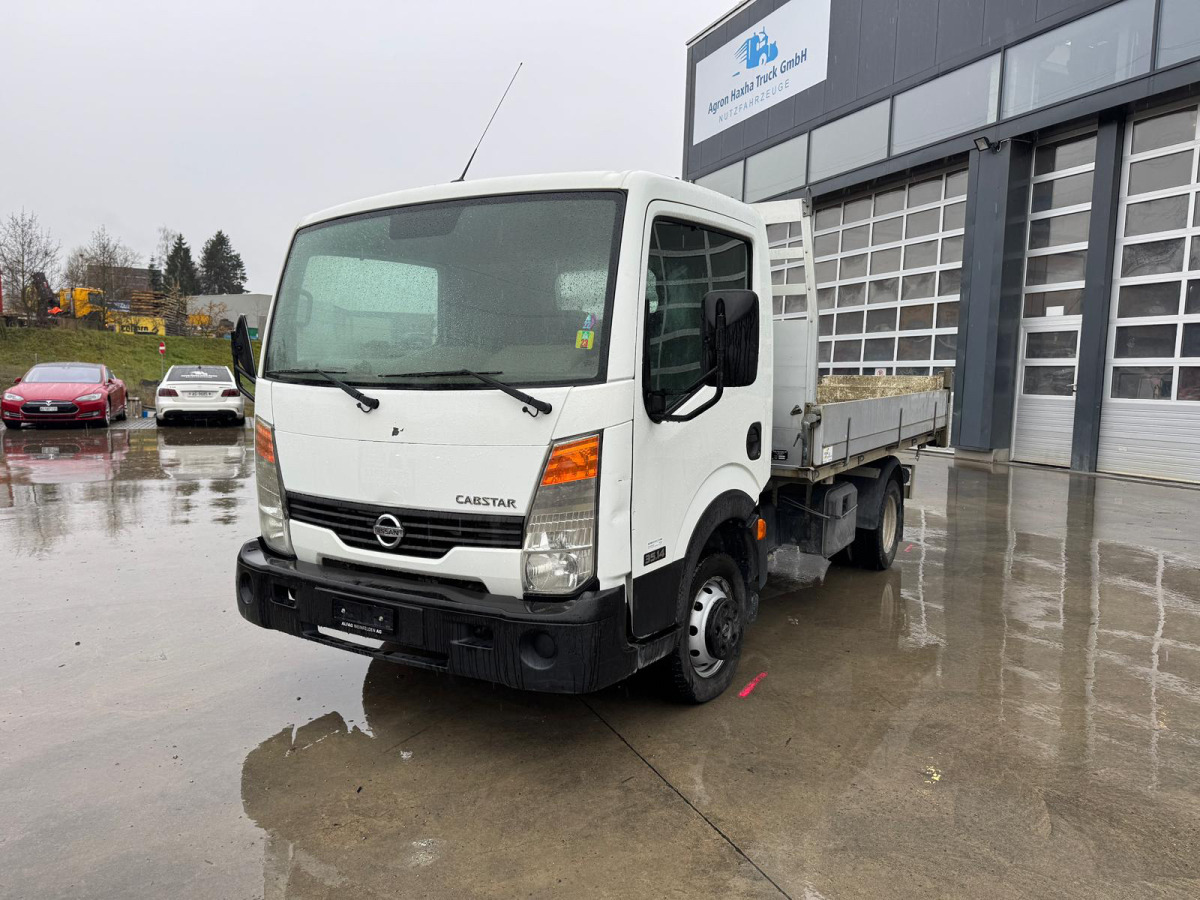 NISSAN Cabstar 35.14 4x2 Kipper - Самосвал: фото 2 NISSAN Cabstar 35.14 4x2 Kipper - Самосвал: фото 2