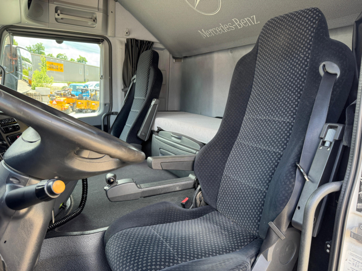 Тягач MERCEDES Actros 1848 4x2: фото 12