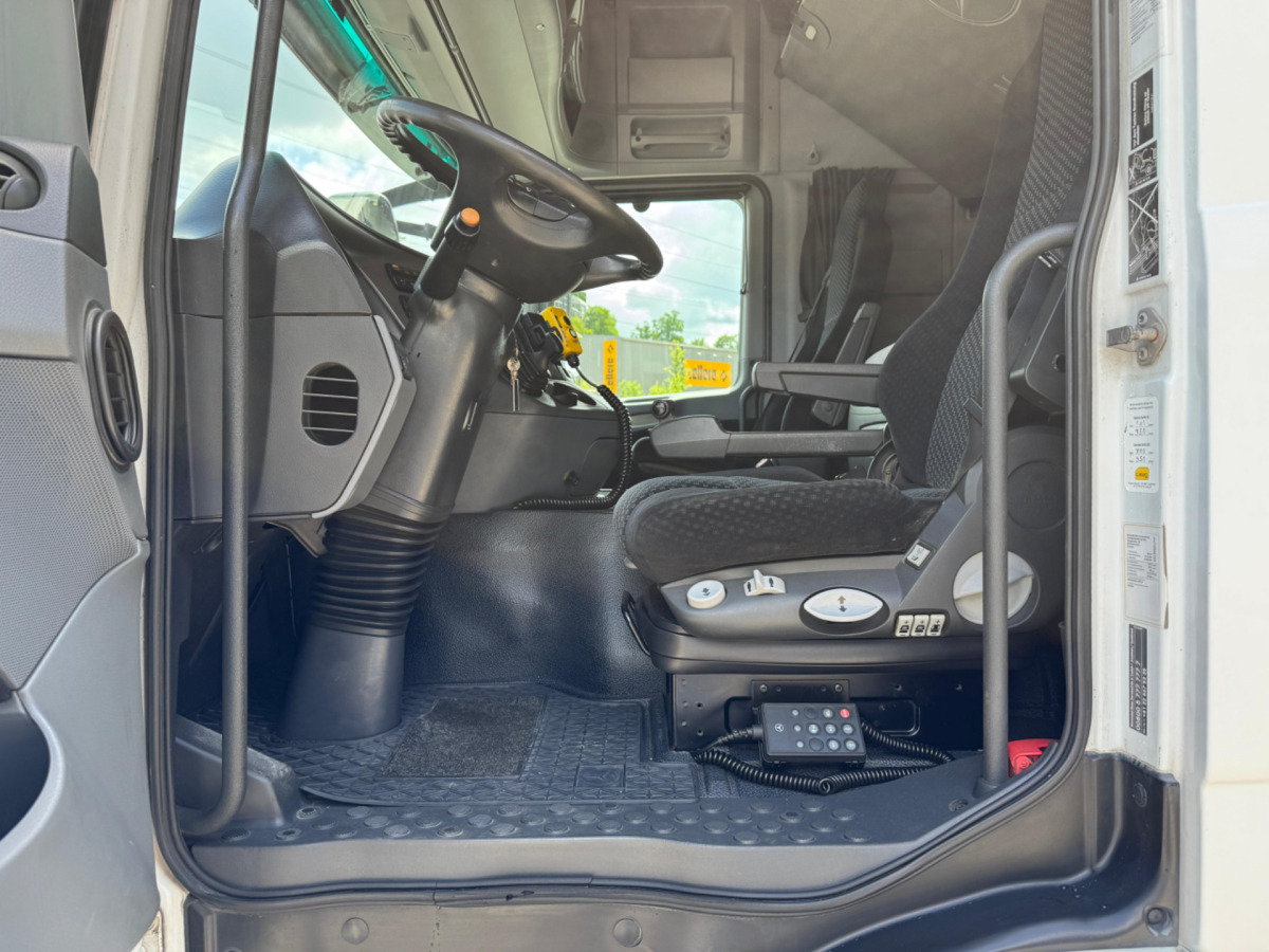 Тягач MERCEDES Actros 1848 4x2: фото 10