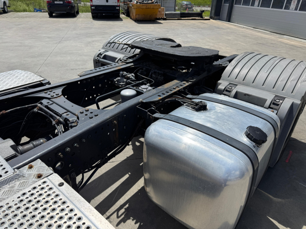 Тягач MERCEDES Actros 1848 4x2: фото 9