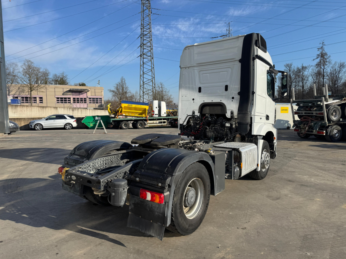 MERCEDES Arocs 1851 4x4H Kipphydraulik - Тягач: фото 4 MERCEDES Arocs 1851 4x4H Kipphydraulik - Тягач: фото 4