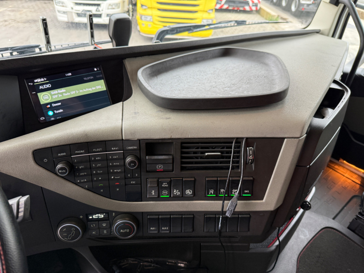 Тягач VOLVO FH-460 4x2: фото 18