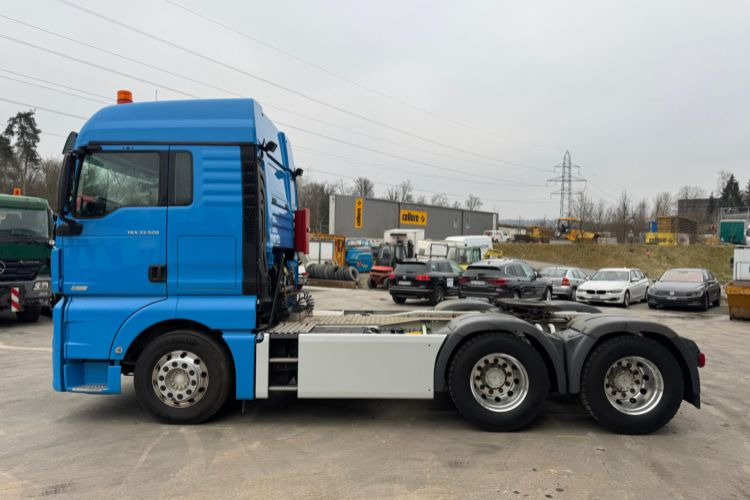 Тягач Volvo FH-420 4x2 Retarder MAN TGX 33.520 6x4: фото 7