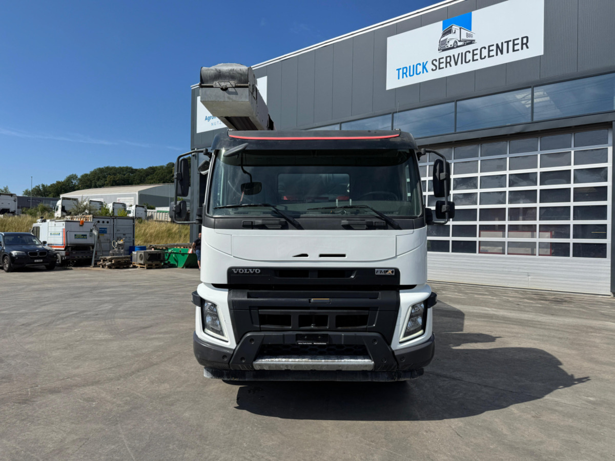 VOLVO FMX-420 8x4 Liebherr 9m3 mit FB 17M - Автобетоносмеситель: фото 2 VOLVO FMX-420 8x4 Liebherr 9m3 mit FB 17M - Автобетоносмеситель: фото 2
