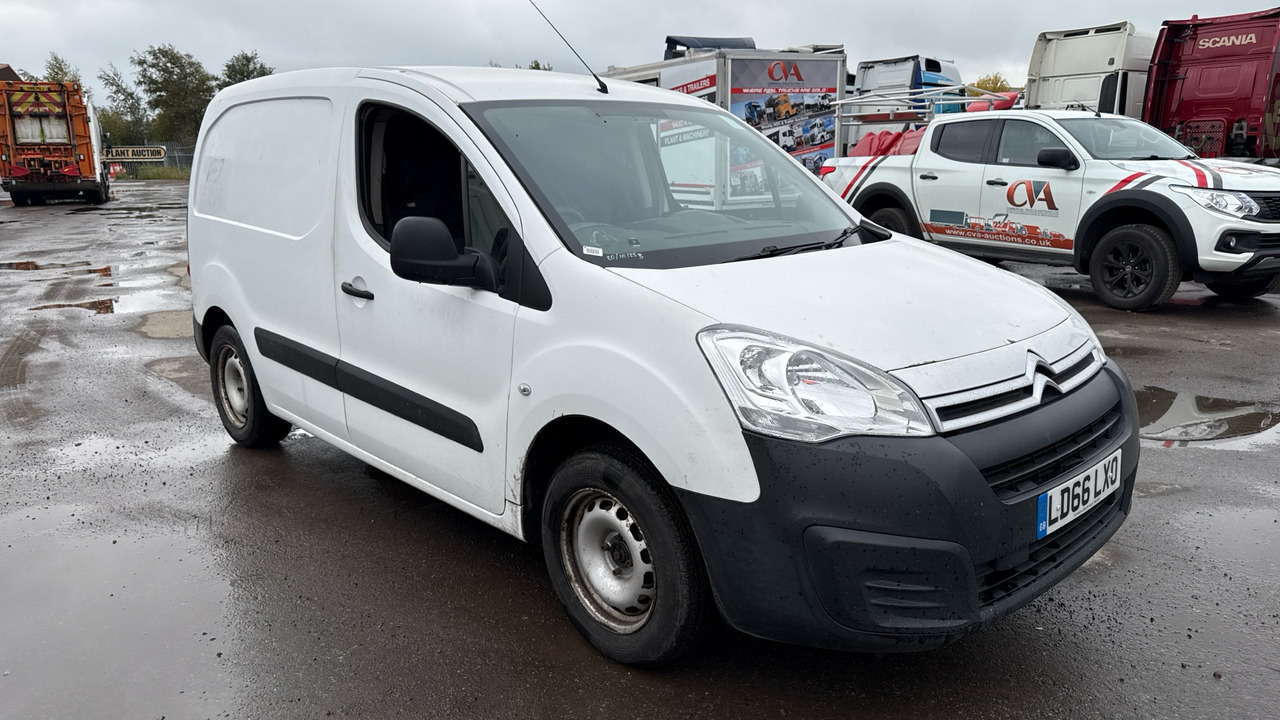 CITROEN BERLINGO 625 1.6 BlueHDi LX 100ps - Легковой фургон: фото 1 CITROEN BERLINGO 625 1.6 BlueHDi LX 100ps - Легковой фургон: фото 1