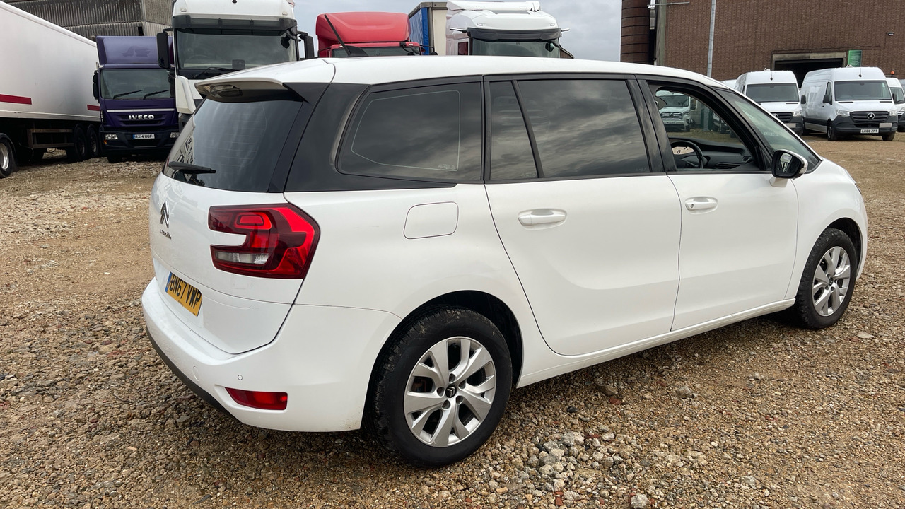 CITROEN GRAND C4 PICASSO 1.6 BLUE HDI 100PS - Легковой автомобиль: фото 4 CITROEN GRAND C4 PICASSO 1.6 BLUE HDI 100PS - Легковой автомобиль: фото 4