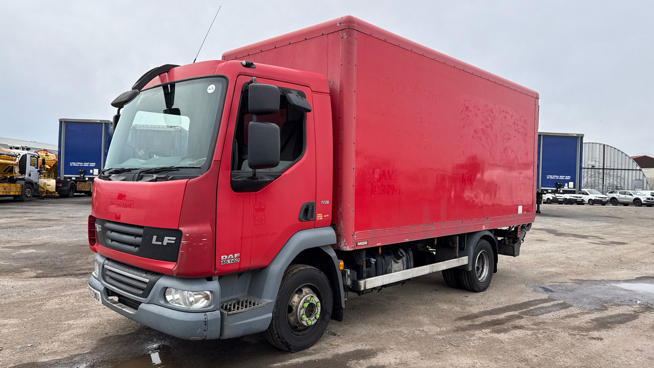 DAF LF 45.140 - Грузовик с закрытым кузовом: фото 2 DAF LF 45.140 - Грузовик с закрытым кузовом: фото 2