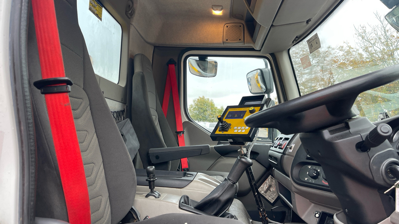 DAF LF 55.220 - Снегоуборочная машина: фото 5 DAF LF 55.220 - Снегоуборочная машина: фото 5