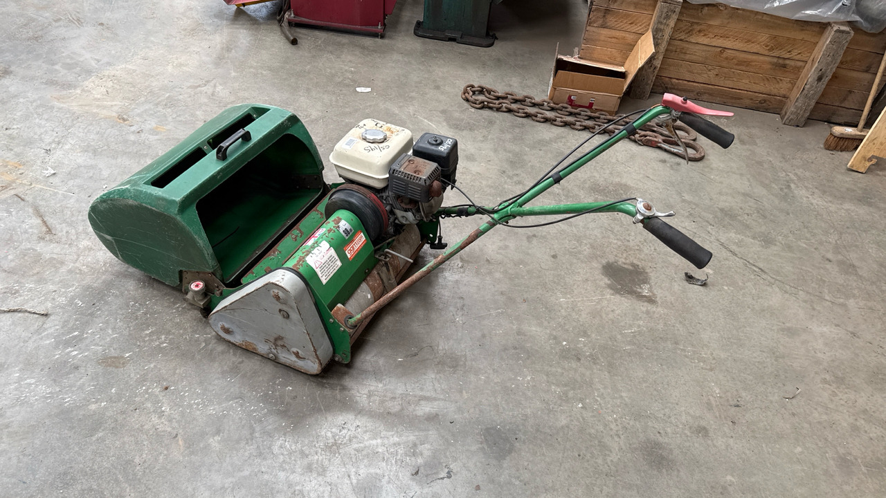 DENNIS FT 510 PEDESTRIAN CYLINDER MOWER WITH 9K UNIT AND GRASS BOX - Строительное оборудование: фото 3 DENNIS FT 510 PEDESTRIAN CYLINDER MOWER WITH 9K UNIT AND GRASS BOX - Строительное оборудование: фото 3