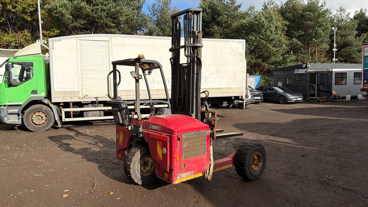 MOFFETT M4 20.3 - Другая техника: фото 3 MOFFETT M4 20.3 - Другая техника: фото 3