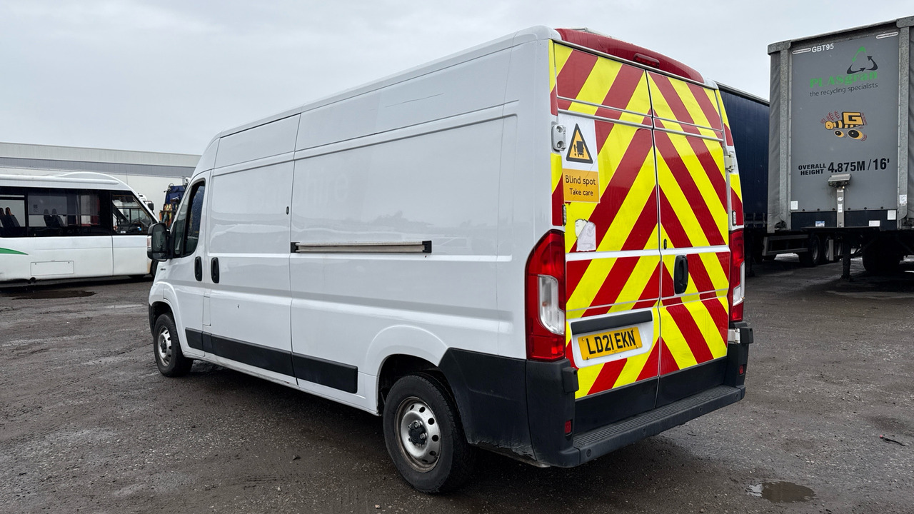 FIAT DUCATO 35 2.3 MULTIJET TECNICO 140PS - Цельнометаллический фургон: фото 3 FIAT DUCATO 35 2.3 MULTIJET TECNICO 140PS - Цельнометаллический фургон: фото 3