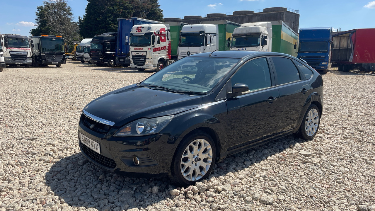 FORD FOCUS 115 1.8 TDCI - Хэтчбек: фото 2 FORD FOCUS 115 1.8 TDCI - Хэтчбек: фото 2