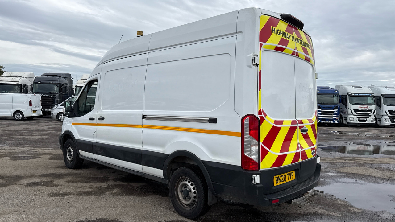 FORD TRANSIT 350 2.0 EcoBlue 130ps - Цельнометаллический фургон: фото 3 FORD TRANSIT 350 2.0 EcoBlue 130ps - Цельнометаллический фургон: фото 3