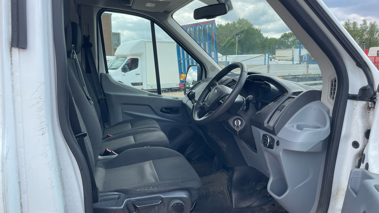 FORD TRANSIT 350 2.0 TDCI 105PS - Цельнометаллический фургон: фото 5 FORD TRANSIT 350 2.0 TDCI 105PS - Цельнометаллический фургон: фото 5