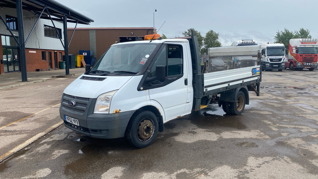 FORD TRANSIT 350 TDCi 125PS - Малотоннажный бортовой грузовик: фото 2 FORD TRANSIT 350 TDCi 125PS - Малотоннажный бортовой грузовик: фото 2