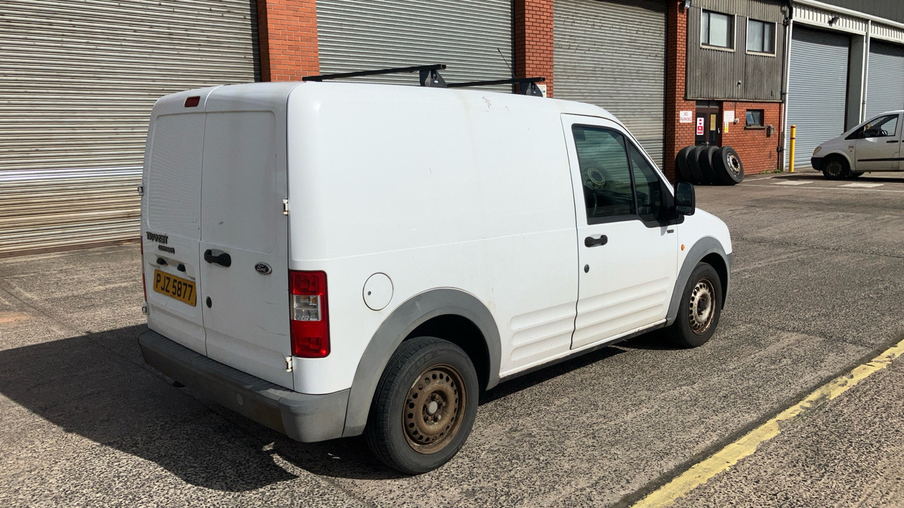 FORD TRANSIT CONNECT T200 1.8 TDCI 75PS - Легковой фургон: фото 4 FORD TRANSIT CONNECT T200 1.8 TDCI 75PS - Легковой фургон: фото 4