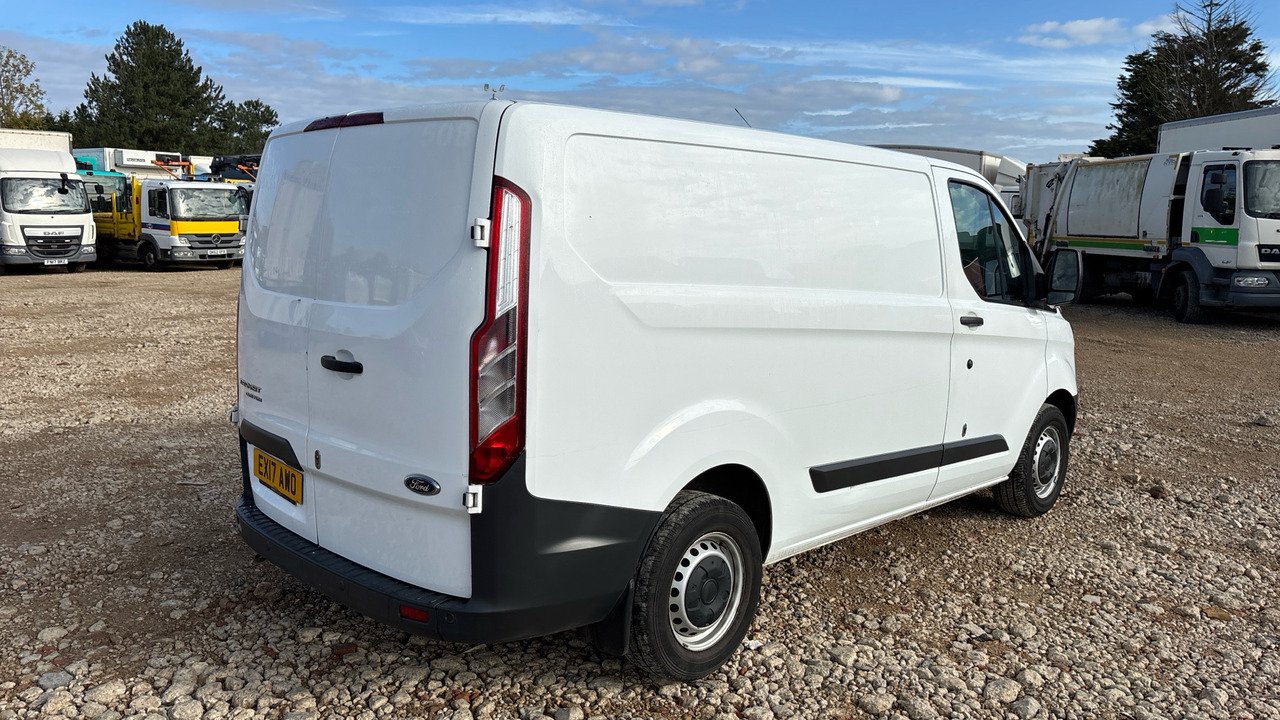 FORD TRANSIT CUSTOM 270 2.0 TDCi 105ps Low Roof Van - Легковой фургон: фото 4 FORD TRANSIT CUSTOM 270 2.0 TDCi 105ps Low Roof Van - Легковой фургон: фото 4