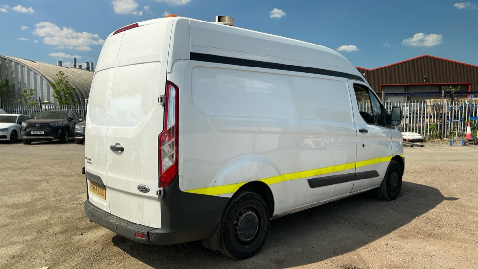 FORD TRANSIT CUSTOM 290 2.2 TDCI 100PS - Цельнометаллический фургон: фото 4 FORD TRANSIT CUSTOM 290 2.2 TDCI 100PS - Цельнометаллический фургон: фото 4