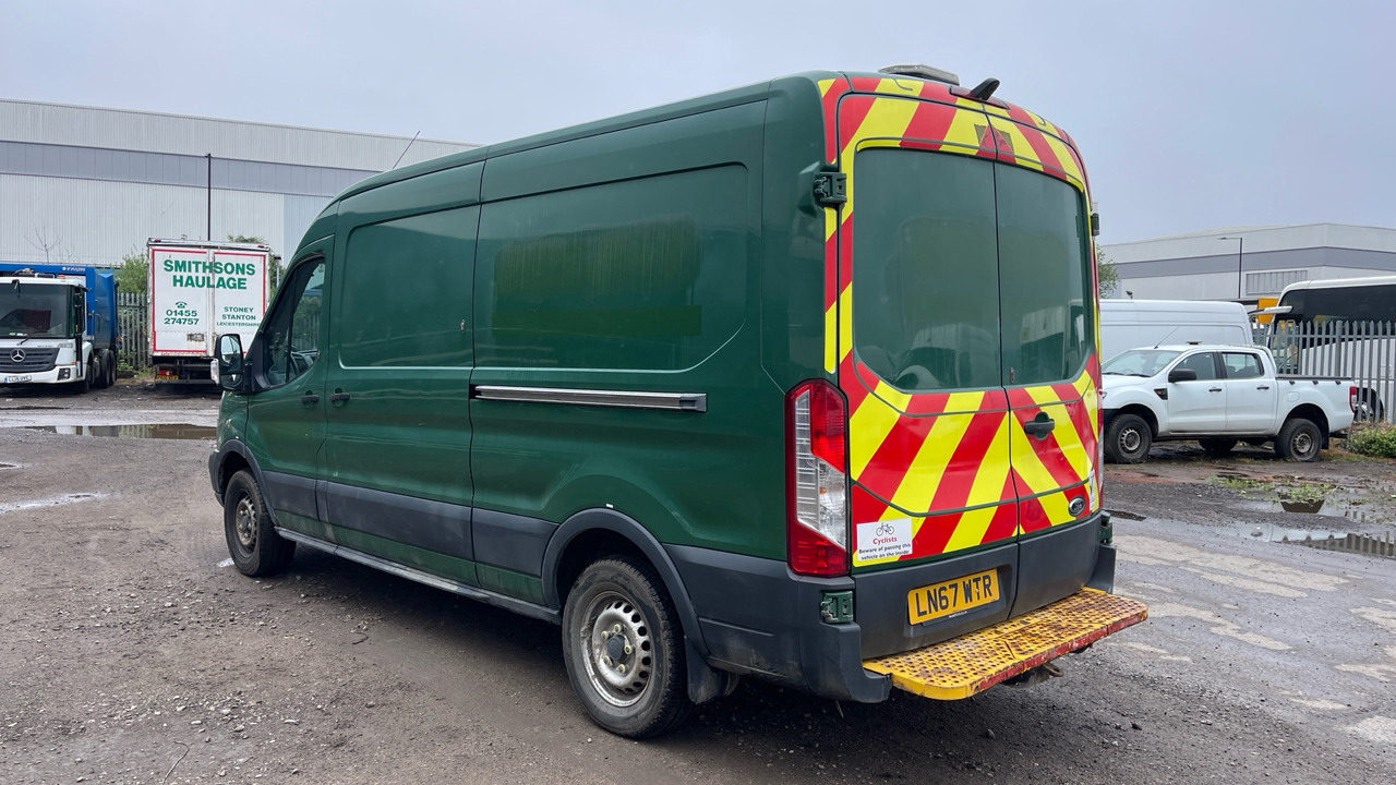 Ford Transit 350 2.0 TDCi 130ps - Цельнометаллический фургон: фото 3 Ford Transit 350 2.0 TDCi 130ps - Цельнометаллический фургон: фото 3