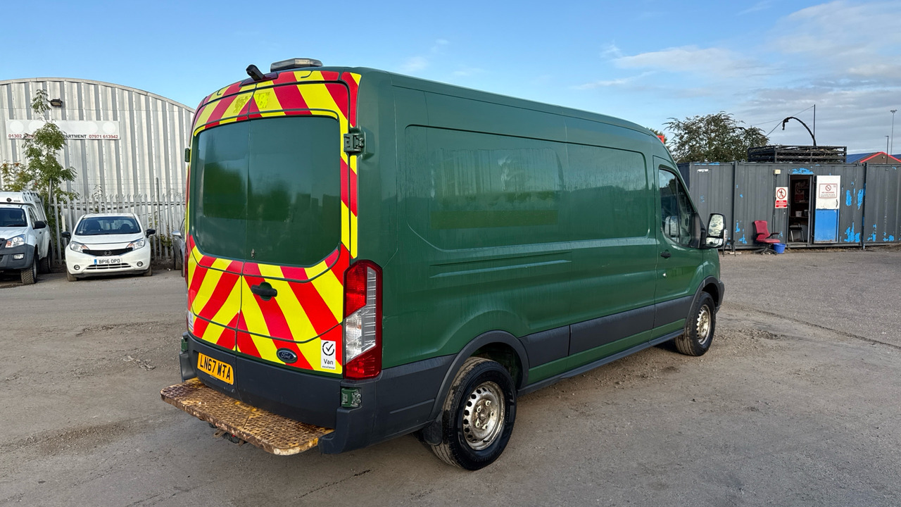 Ford Transit 350 2.0 TDCi 130ps - Цельнометаллический фургон: фото 4 Ford Transit 350 2.0 TDCi 130ps - Цельнометаллический фургон: фото 4