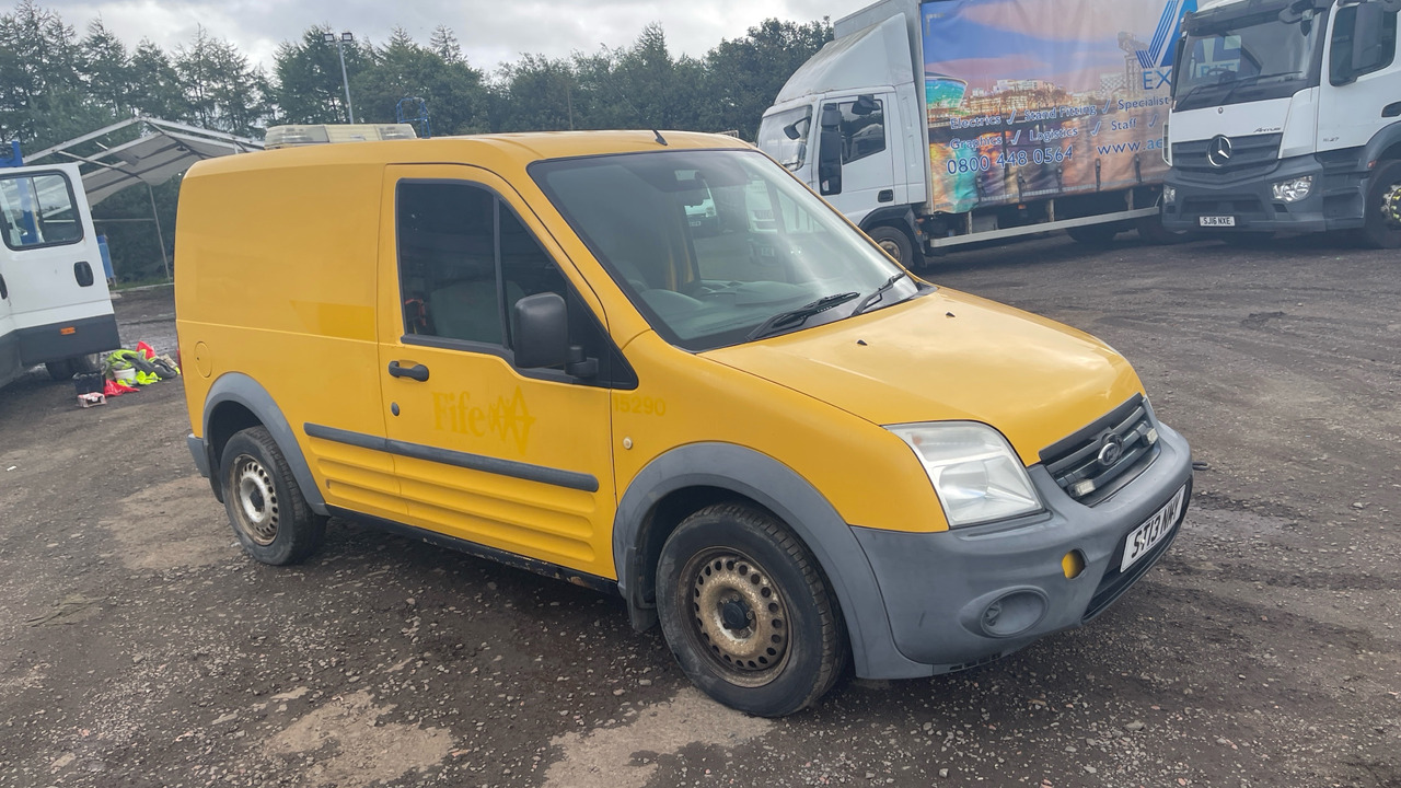 Ford Transit Connect 200 1.8 TDCi 75ps - Легковой фургон: фото 5 Ford Transit Connect 200 1.8 TDCi 75ps - Легковой фургон: фото 5