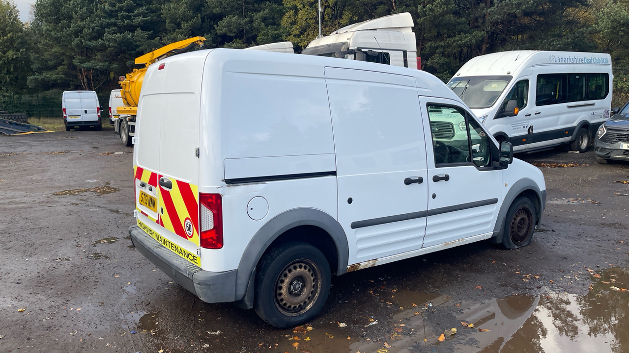 Ford Transit Connect T230 1.8 TDCi 90PS - Легковой фургон: фото 4 Ford Transit Connect T230 1.8 TDCi 90PS - Легковой фургон: фото 4